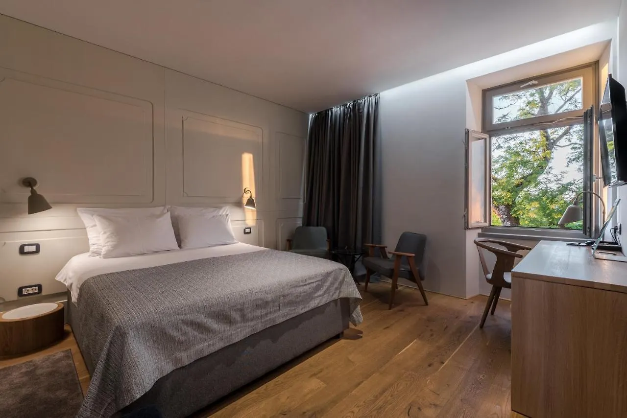 ****  Hotel Peteani Labin  Croatia